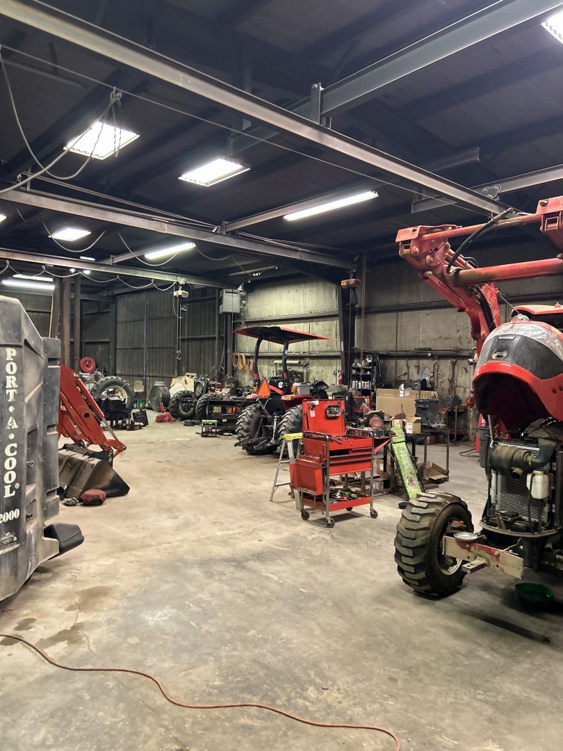 PTshop02p Panhandle Tractors Repair Shop